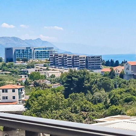 Apartment Azure *Close To The Beach Сплит Экстерьер фото